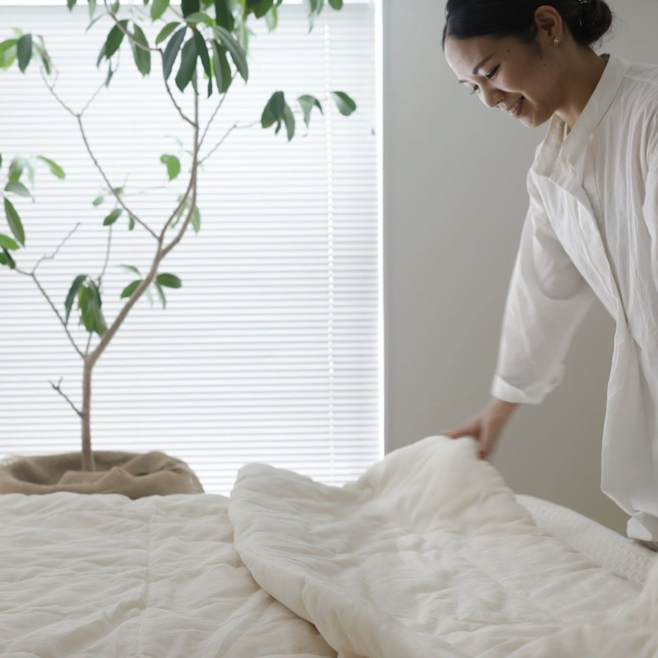 saratto 高島ちぢみ織 肌掛け布団【シングル/ダブル】