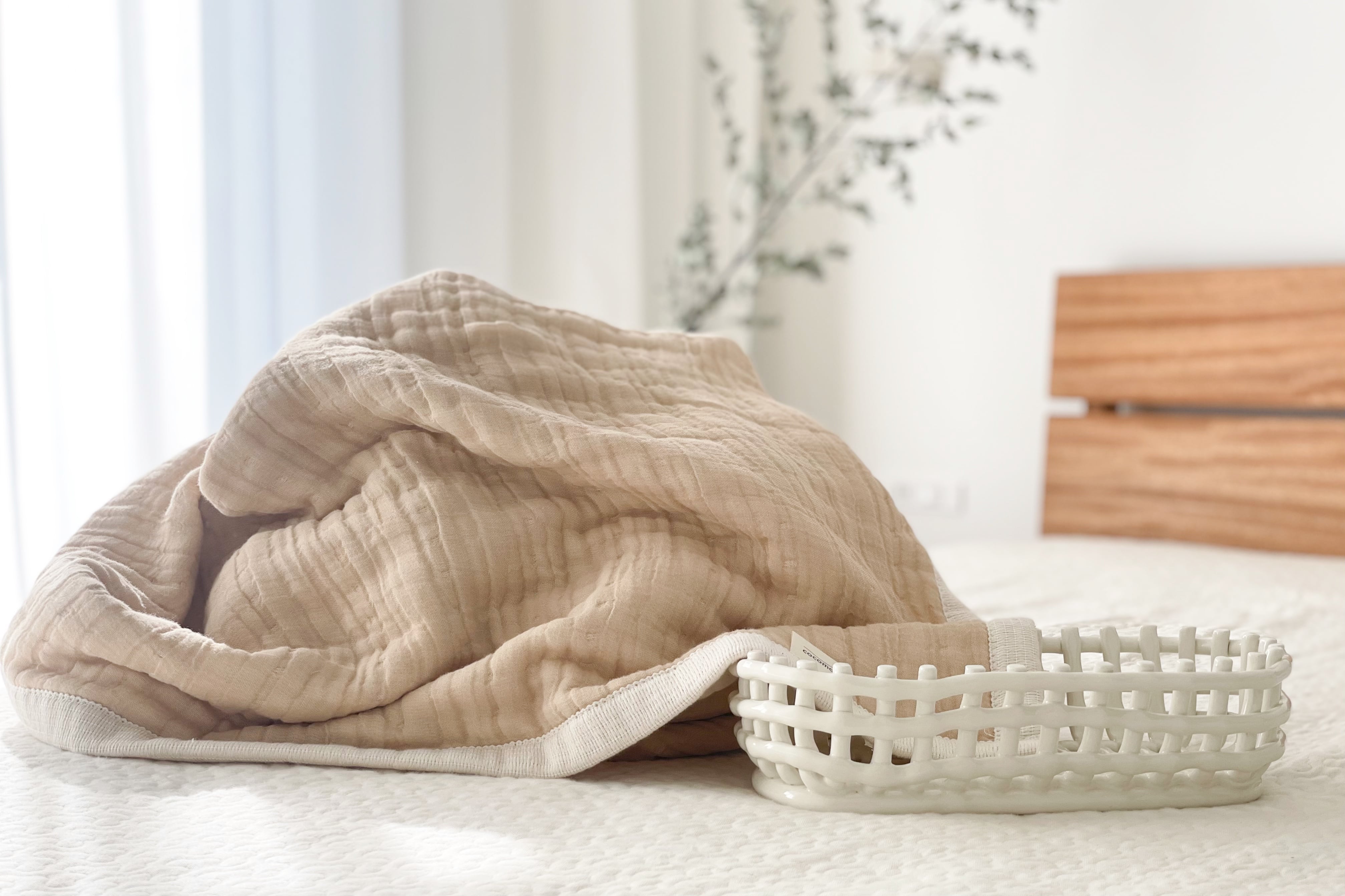 \冬だけの限定販売/torotoro 8重ジャガード織 ガーゼケット ラテ(latte)カラー