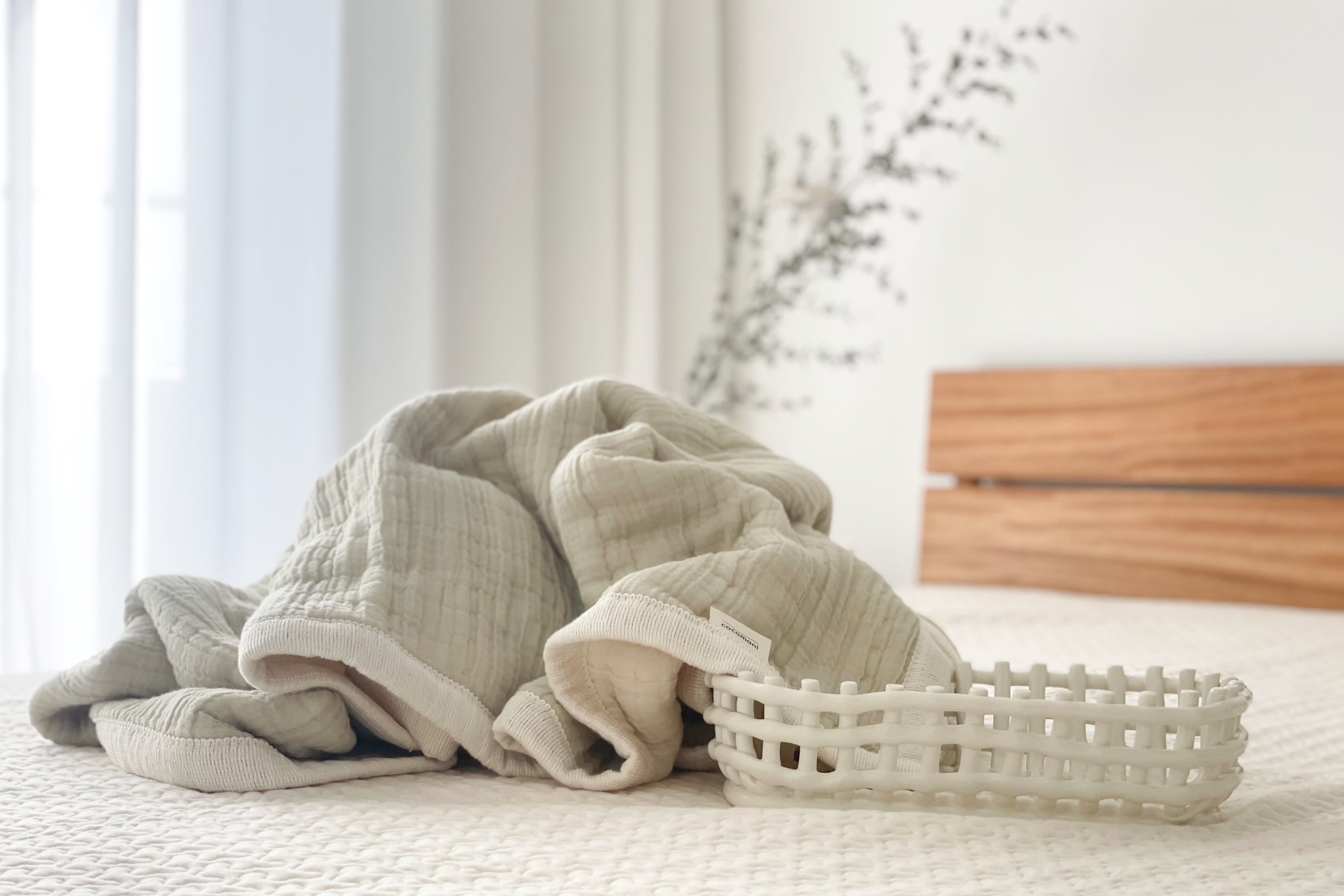 \秋・冬だけの限定販売/torotoro 8重ジャガード織 ガーゼケット ラテ(latte)カラー