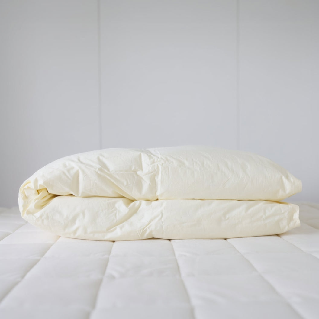 pokapoka ホワイトマザーグース (肌掛け/合掛け/本掛け)羽毛ふとん【sarafuwa布団カバー付き】